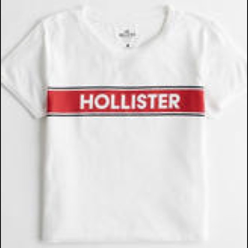 Women’s crop logo Hollister Tee